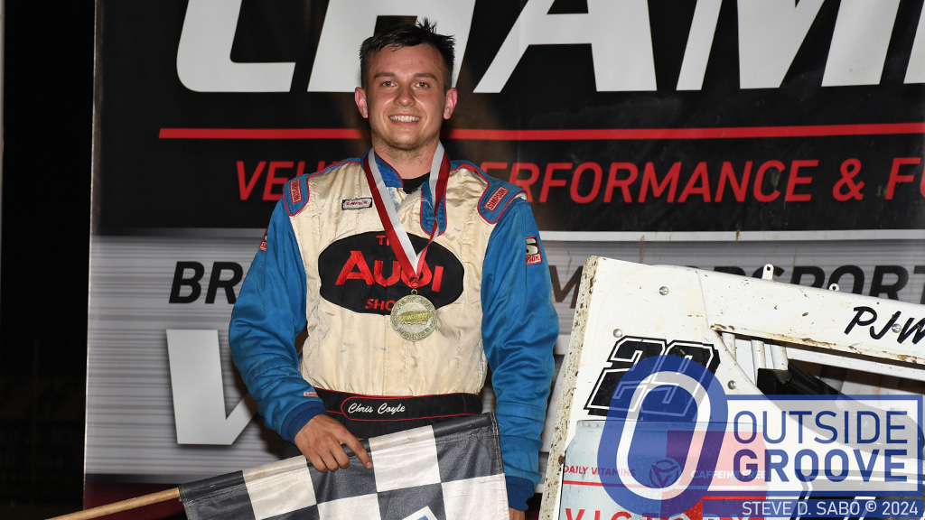 P.J. Williams Wins in Late Mentor’s Fire Suit