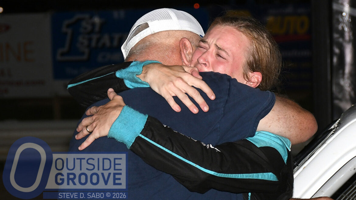 Ashlyn Janiszewski Wins Her First Two Races in One Night